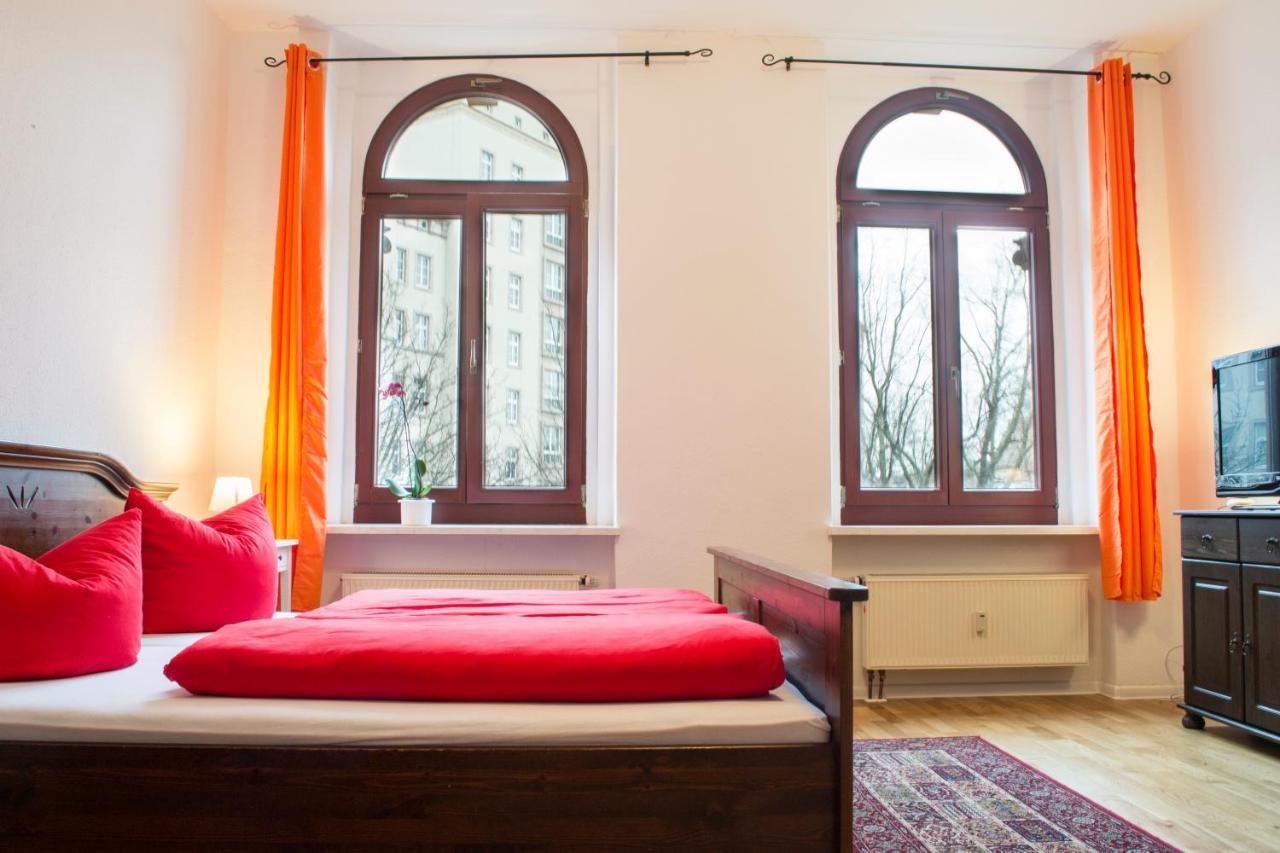 Gwuni B&B Лайпциг Екстериор снимка